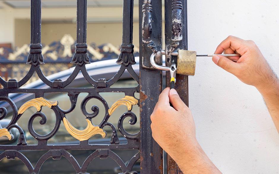 heure serrurier ouverture de porte Paris 10
